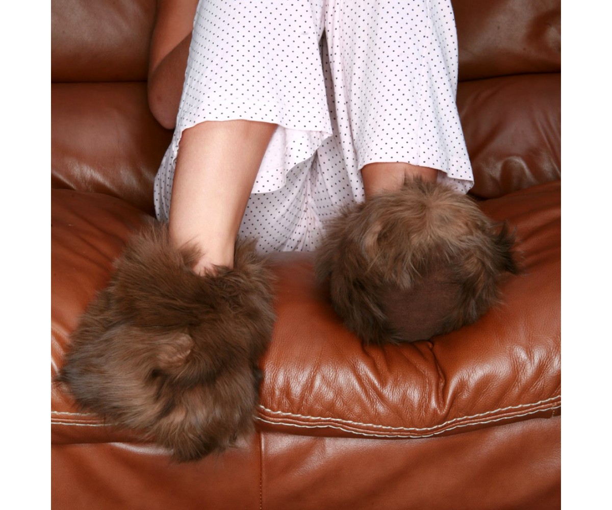 Luxury fur slippers deals