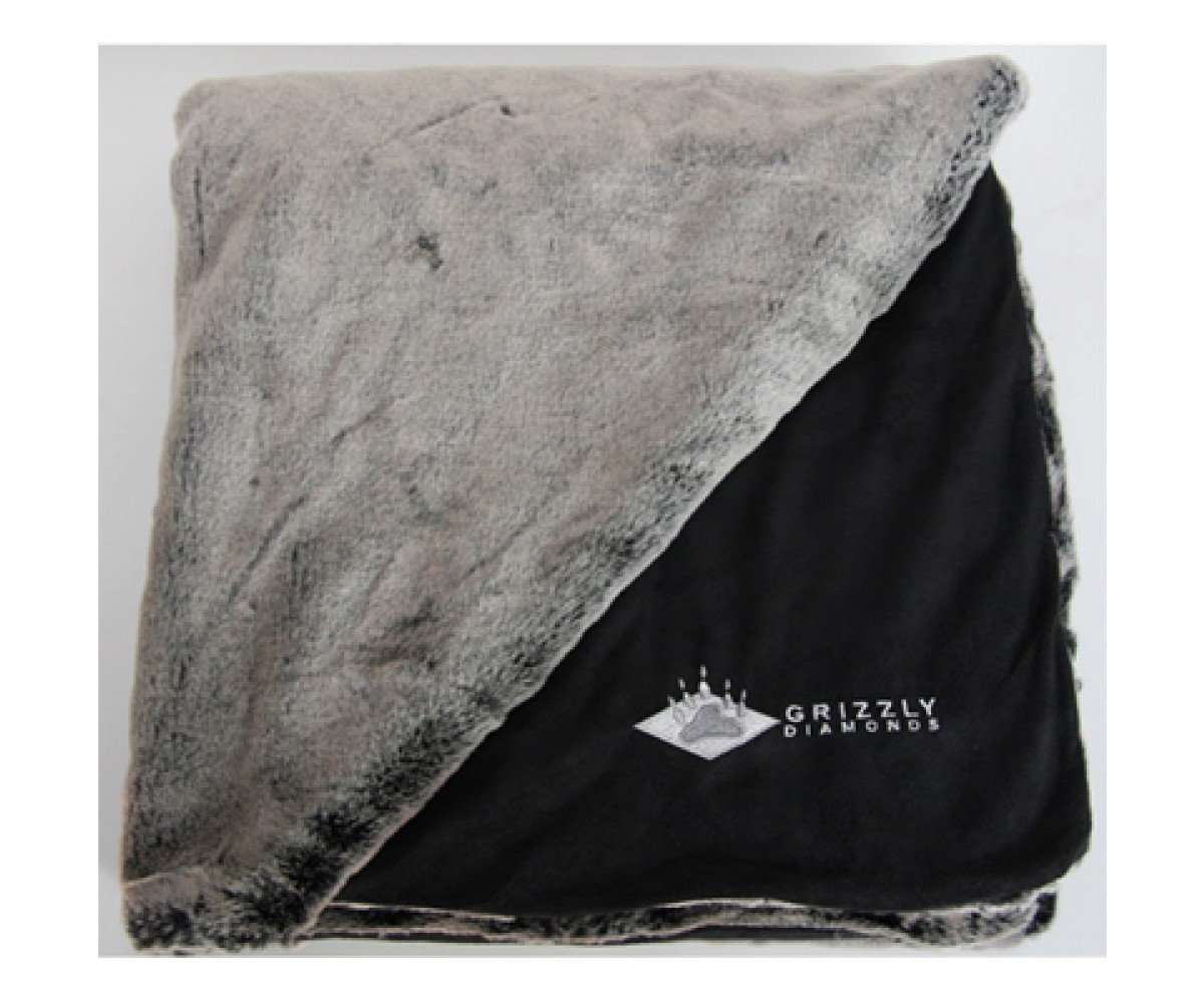 Timberwolf Faux Fur Throw - Couch Throw, Afghan Throw, Soft Throw Blanket