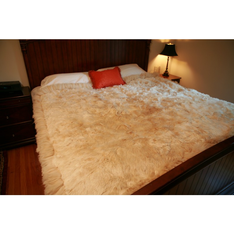Genuine store alpaca blanket